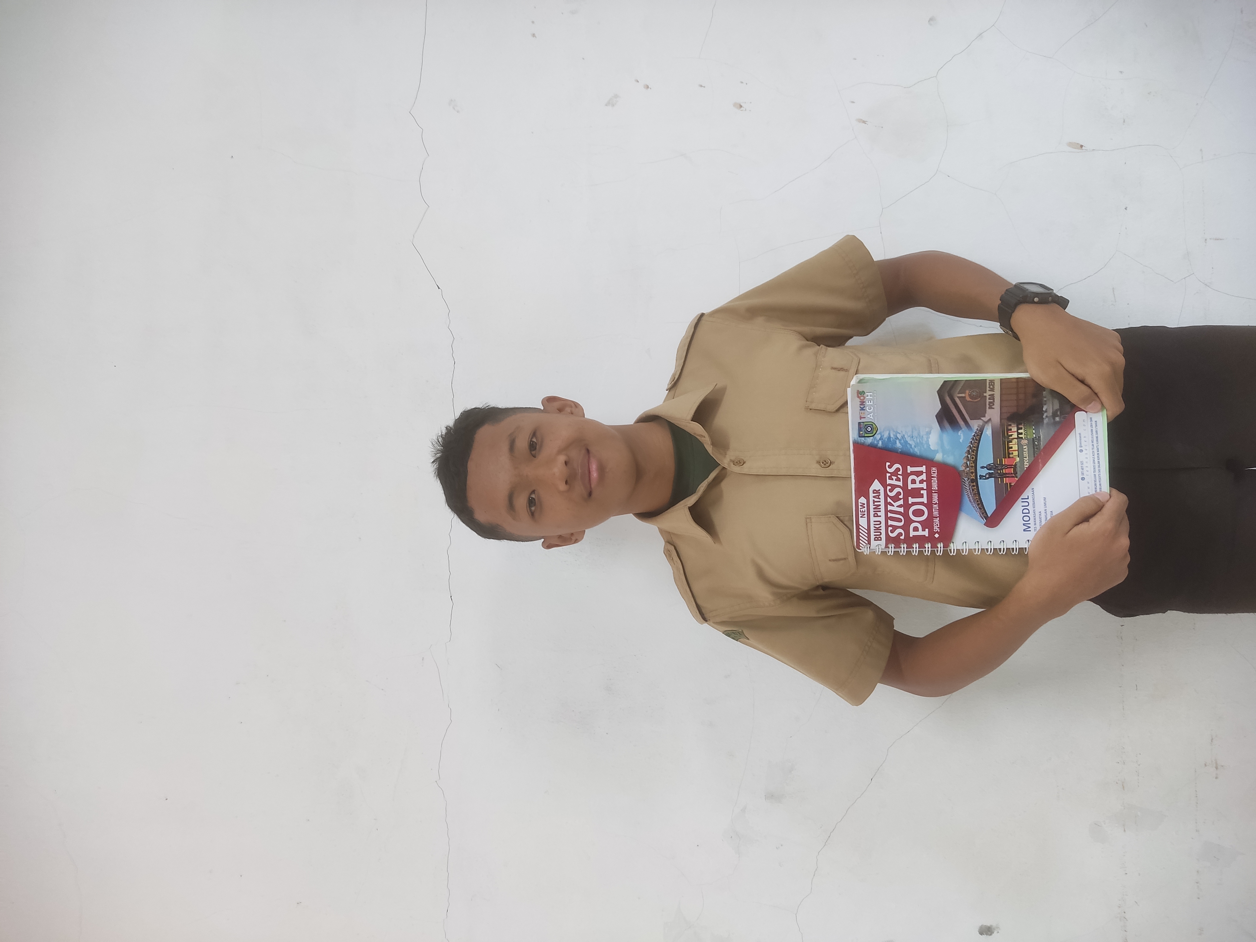 Helmi Anwar