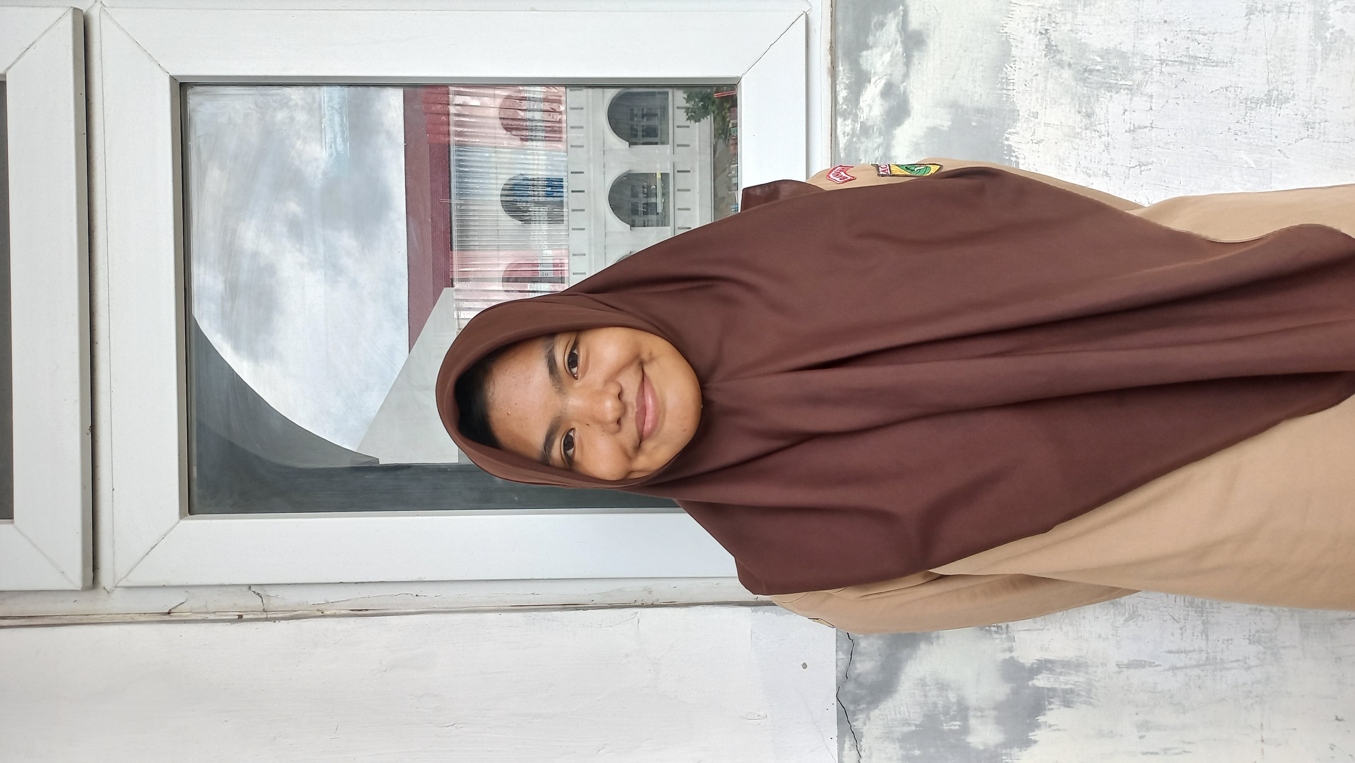 Adellya Famida