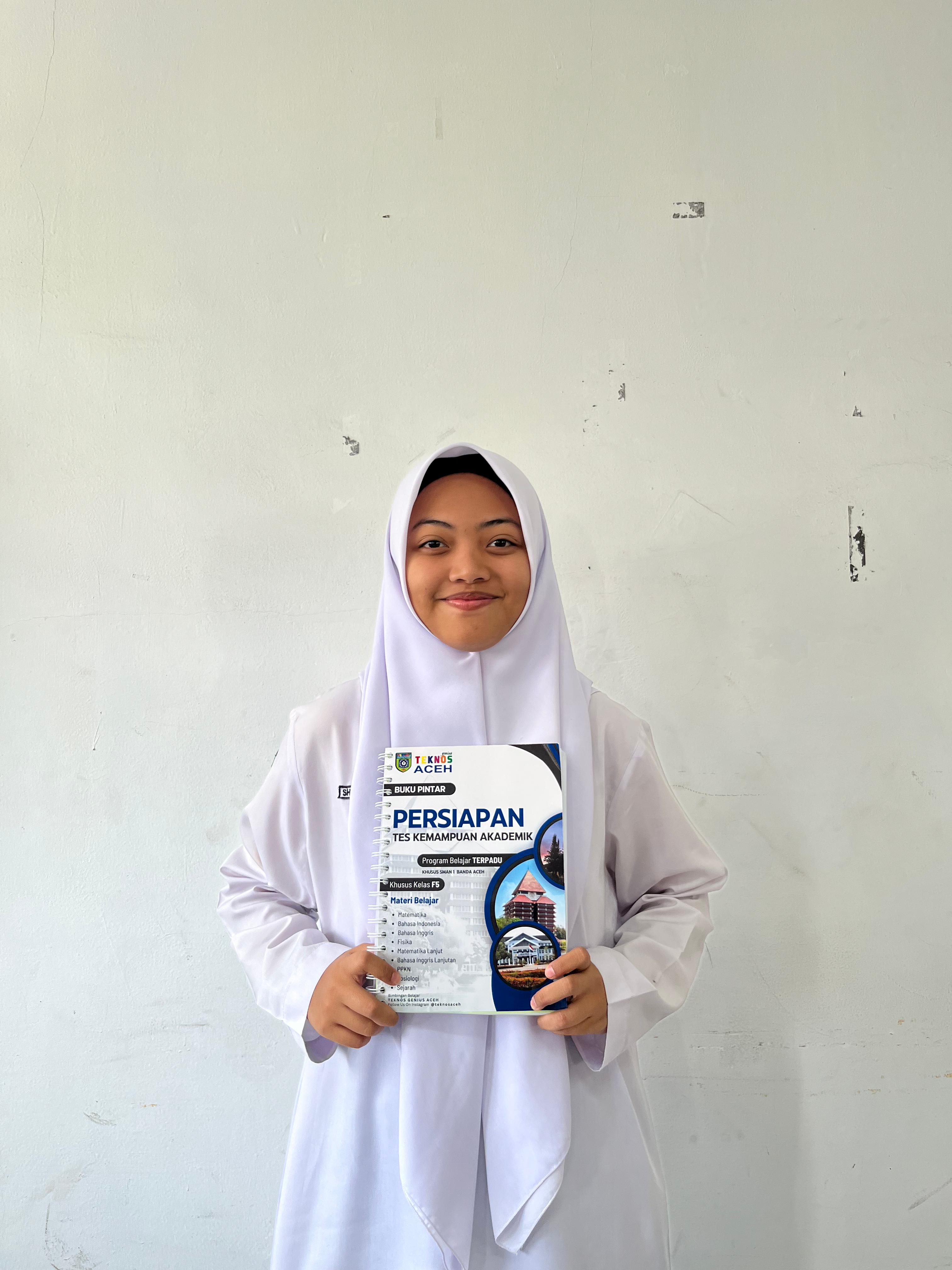 Shadrina Thahira