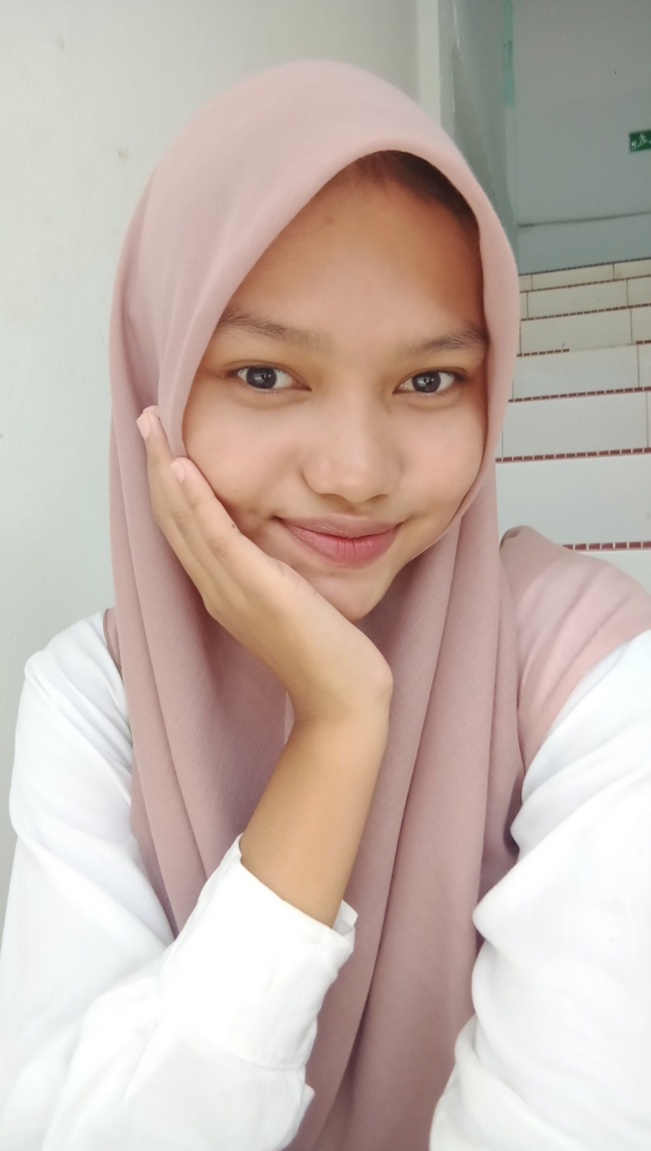 Anggi Saputri