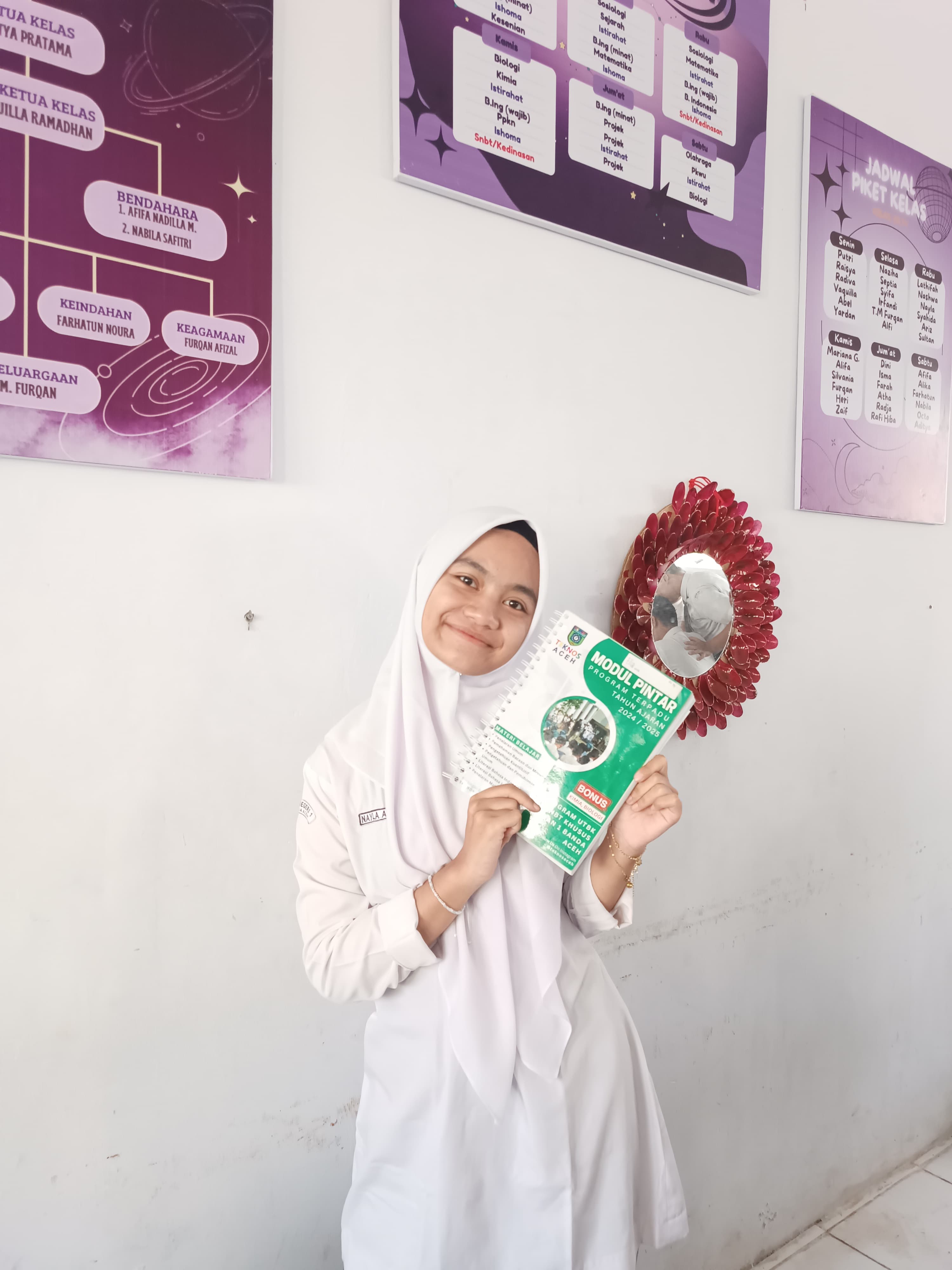 Nayla Annisa