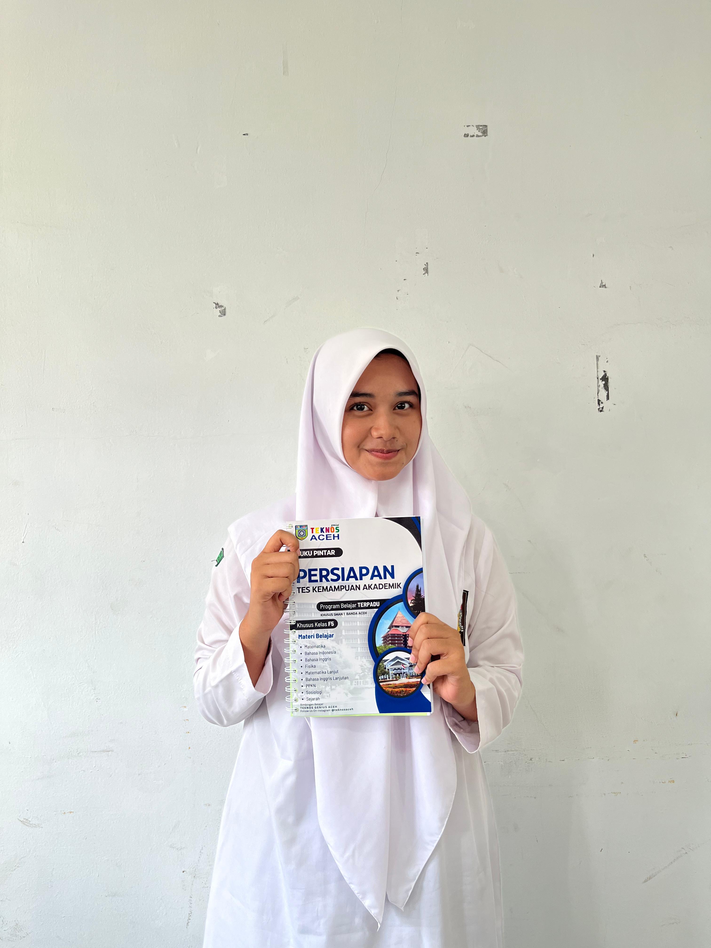 Zakia Izzati