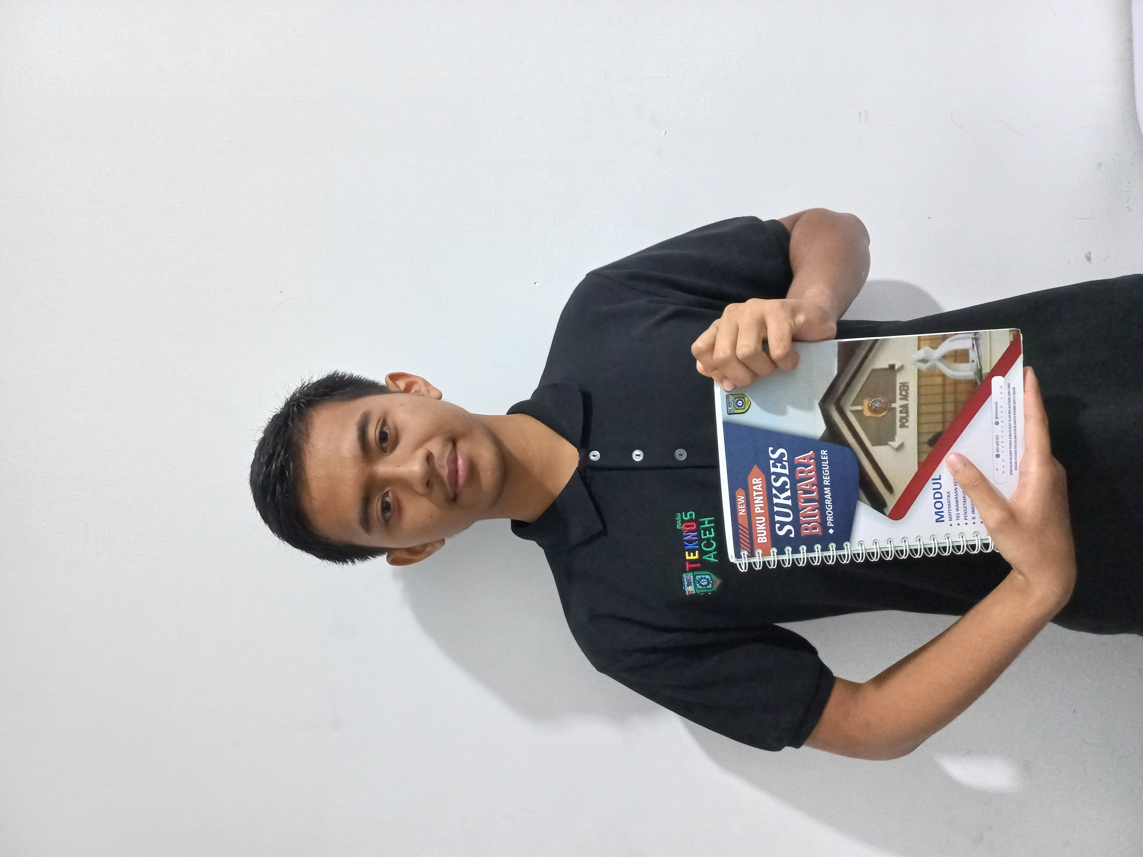 Yoga Halawi Syah